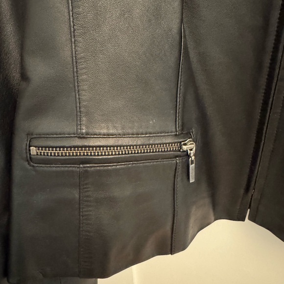 Talbots leather jacket - Picture 3 of 6